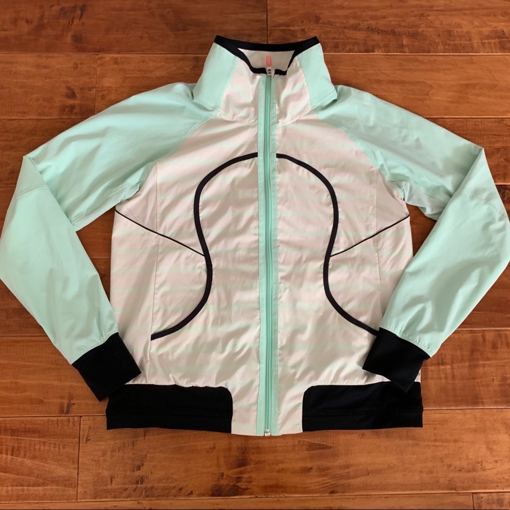 Lululemon Seawheeze Jacket Size 8